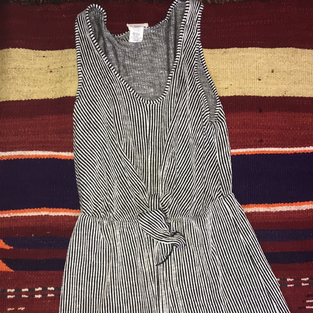 Jumpsuit - Picture 2 of 3